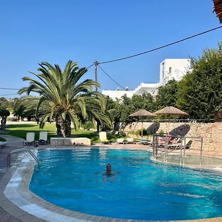 Apart Otel Lilly 3*