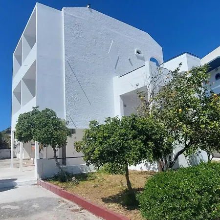 Lilly Aparthotel Faliraki